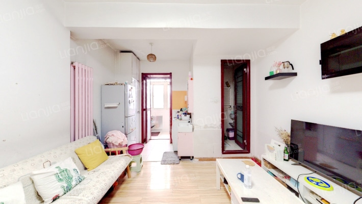 乐园里二手房实景图