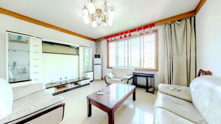 棠湖南路二段92号二手房实景图