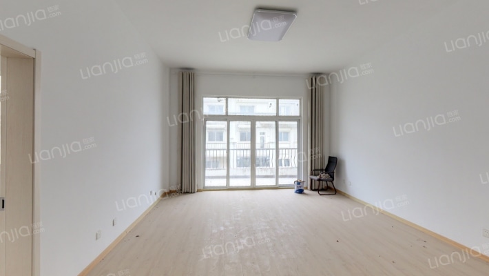 碧桂园滨湖城林溪苑二手房实景图