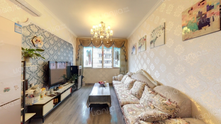 云天锦绣前程二手房实景图