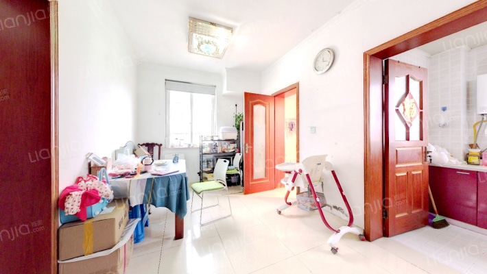 馨乐花园B区二手房实景图