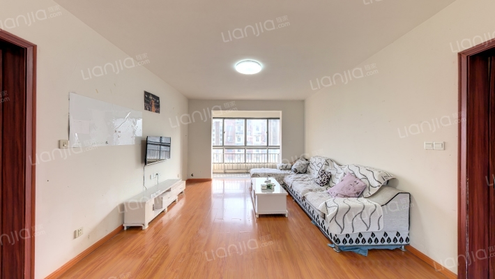 水岸佳苑B区二手房实景图