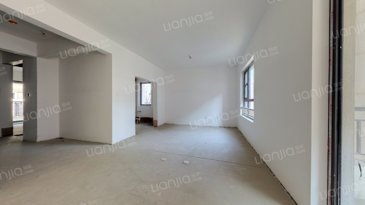 春城十八里二手房实景图