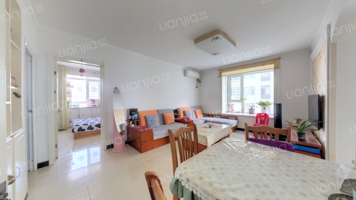 卓昱南苑二手房实景图