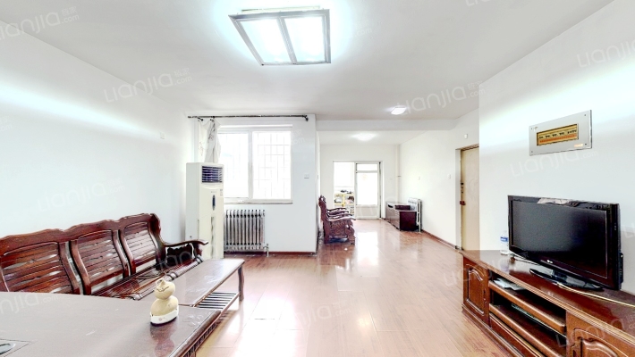 西江里二手房实景图