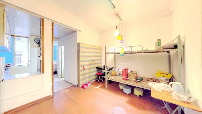 咨询公司宿舍二手房实景图