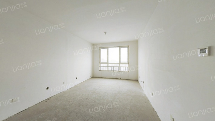 开发区户口上双语，品质社区人车分流，838路沿线。-客厅