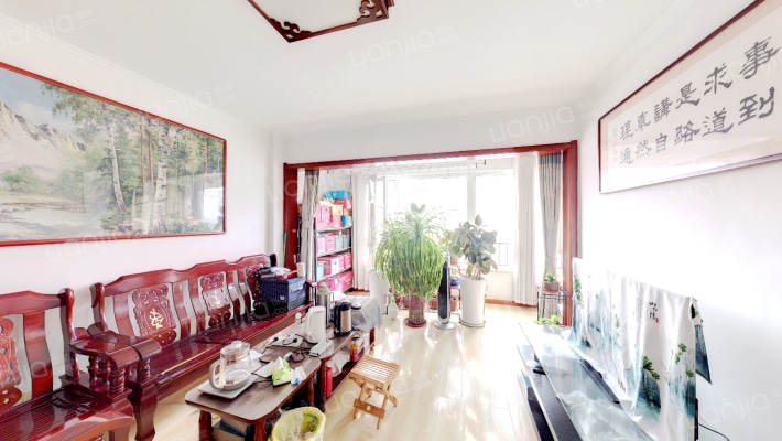 香槟小镇二手房实景图