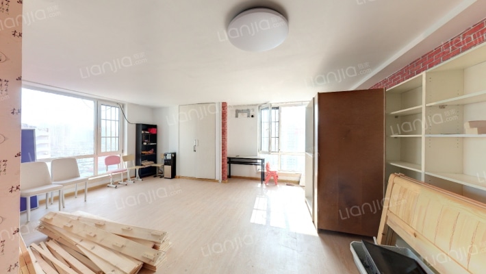 四季菁华二手房实景图