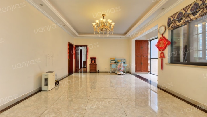 警馨苑二手房实景图