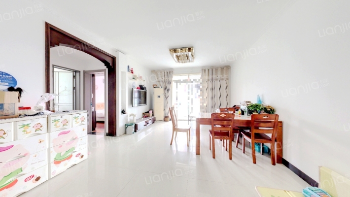 凌江苑二手房实景图