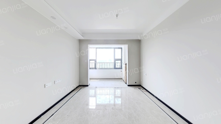 海伦堡玖悦府二手房实景图