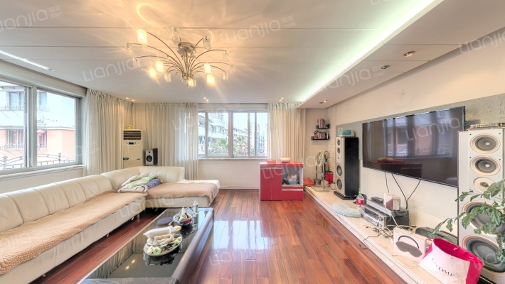 银来花苑二手房实景图