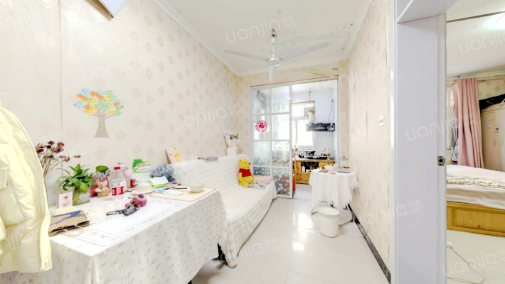 集业小区二手房实景图