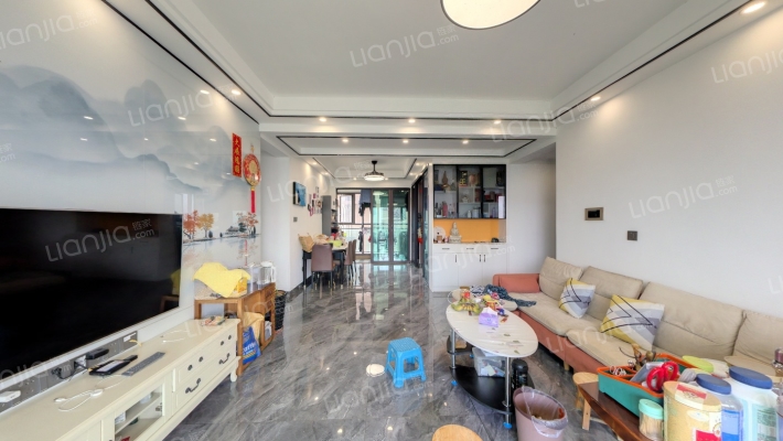 德盛尚峰二手房实景图