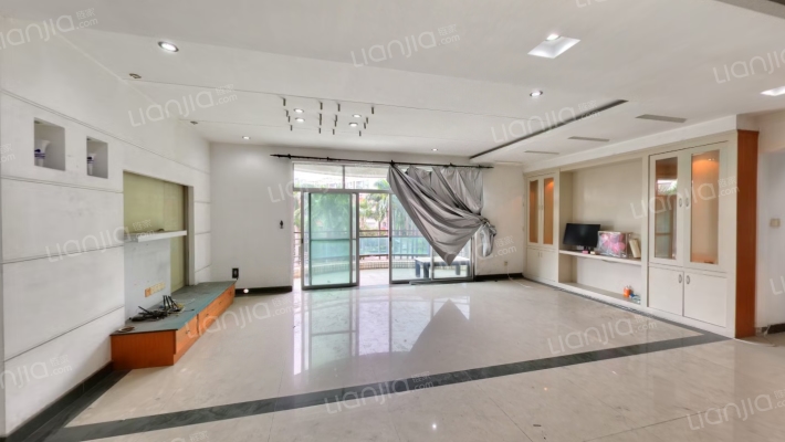 侨苑山庄二手房实景图