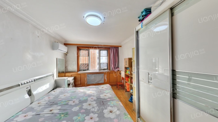 昌宁南里二手房实景图