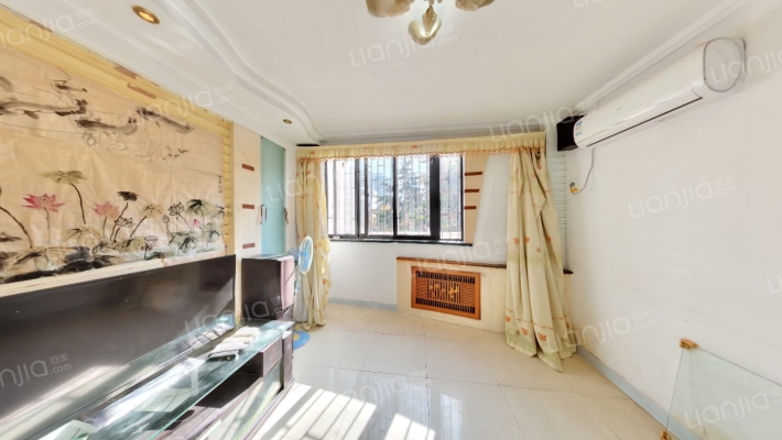 新贵都二期二手房实景图