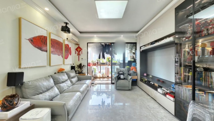 融湖中心城一期二手房实景图