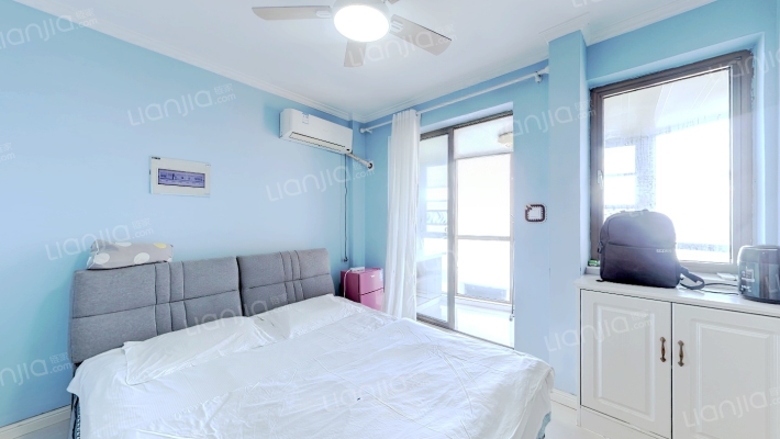 东海明珠二手房实景图