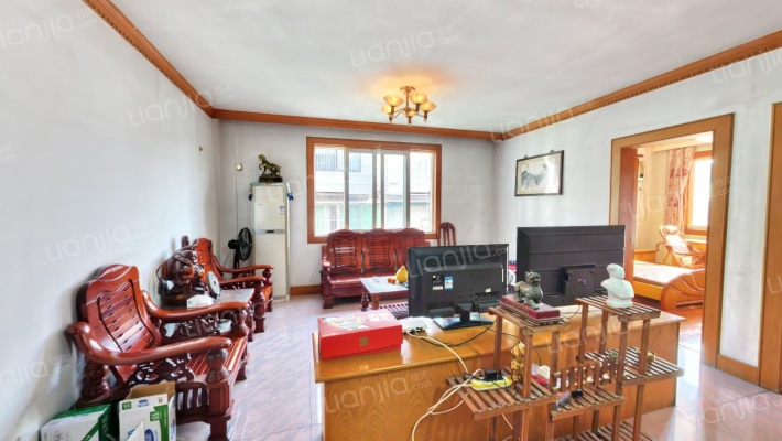 省建设厅建工建材宿舍二手房实景图