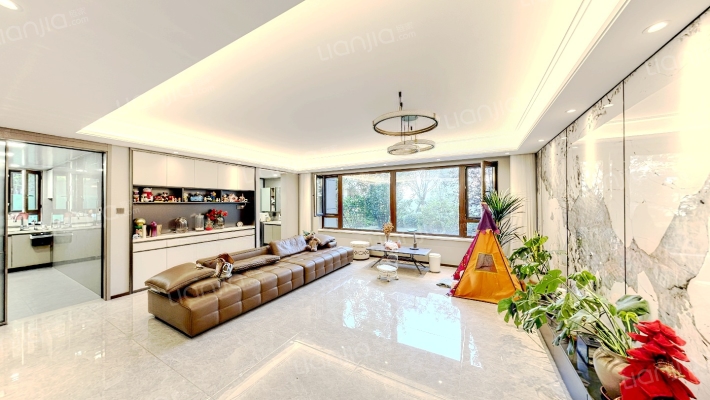 华润置地润樾府二手房实景图