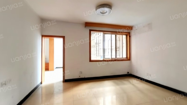 施家园路二手房实景图