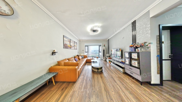 海骏达蜀都1号三期二手房实景图