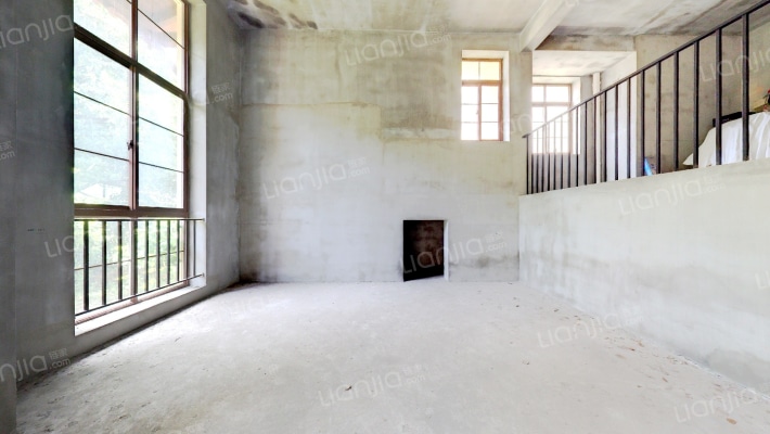 中大易墅二手房实景图