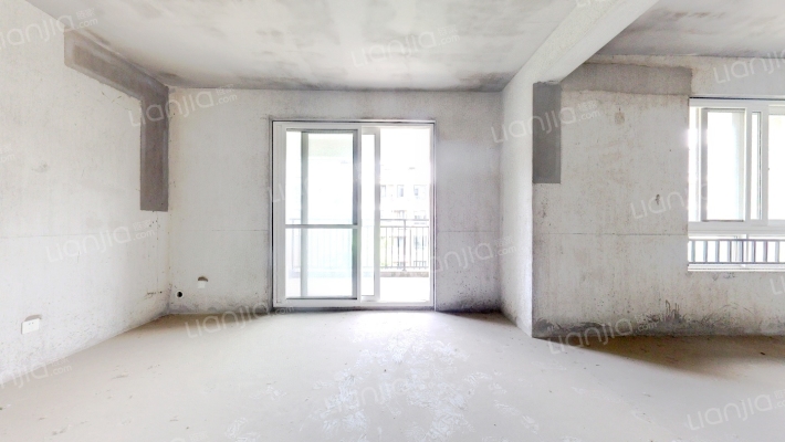 中房西郊庄园南区二手房实景图