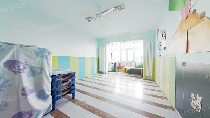 蓝筹七彩阳光小区二手房实景图