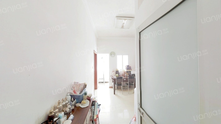 新工房东大楼二手房实景图