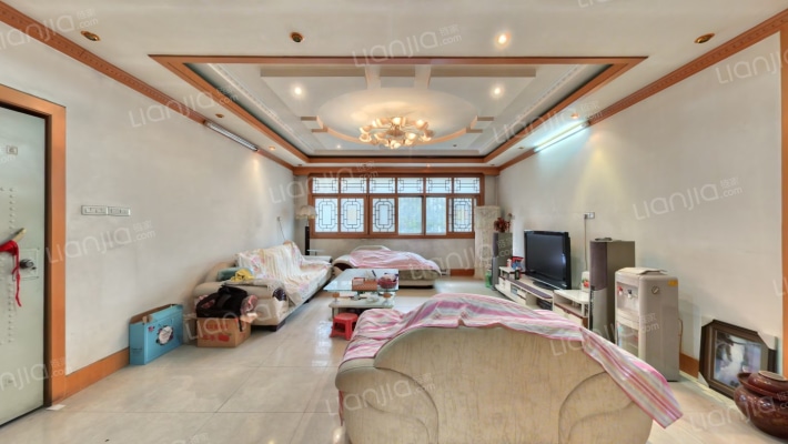 电子公司改造区二手房实景图