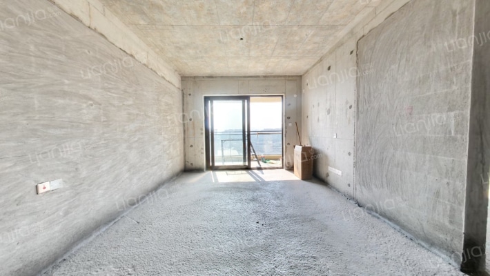 星河臻誉府二手房实景图