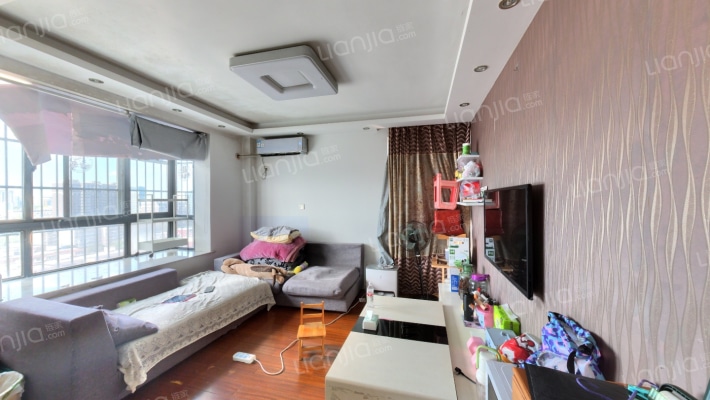 柏树花园二手房实景图