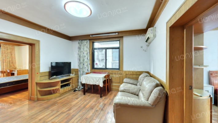 宁夏路二手房实景图