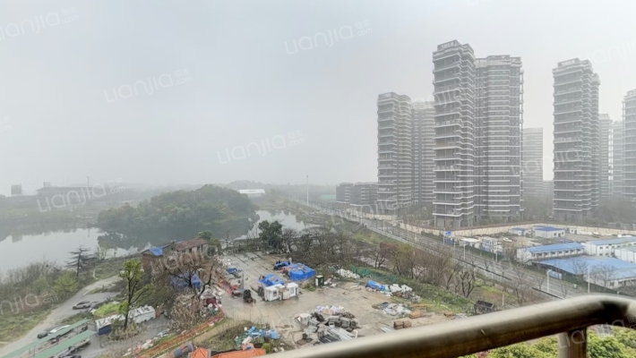 天赋花园二手房实景图