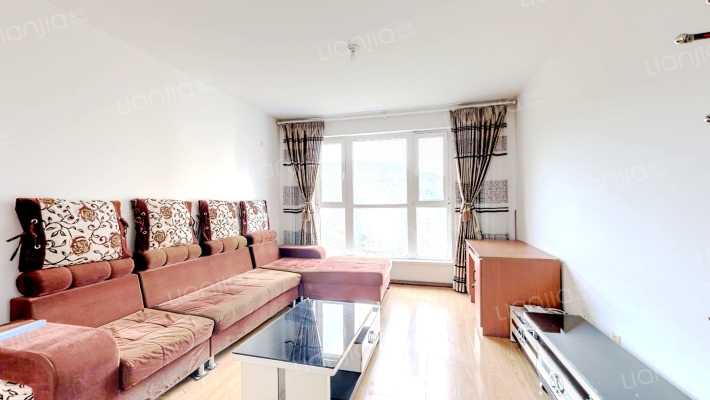 一品山水二手房实景图