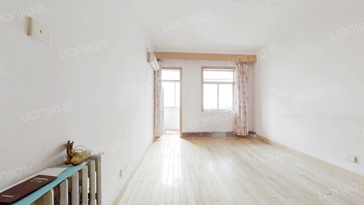 燕子山路55号院二手房实景图