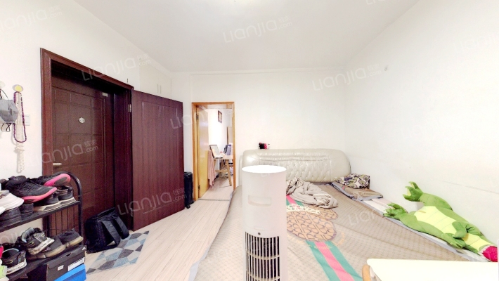 外经委宿舍二手房实景图