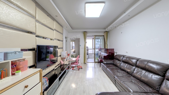 花果园E区二手房实景图