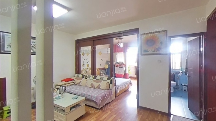 陵西南大街71号院二手房实景图