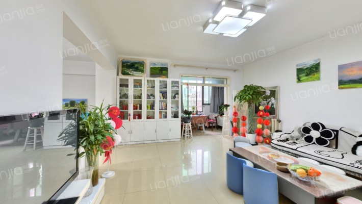 新天地小区二手房实景图