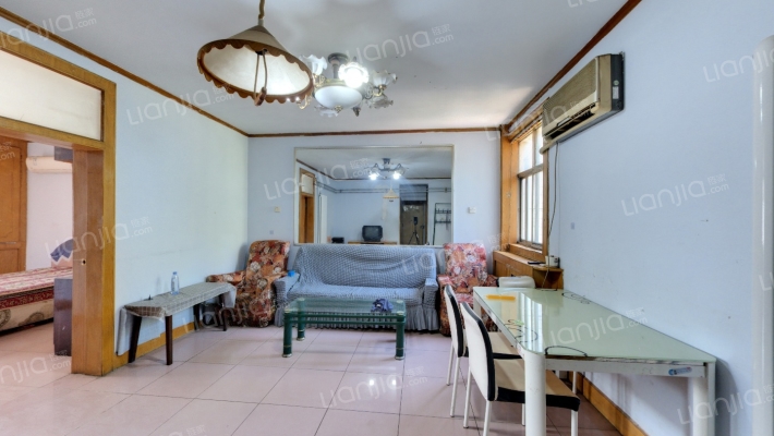 前进路17号院二手房实景图