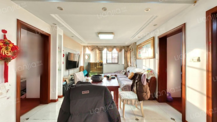 颐景苑二手房实景图