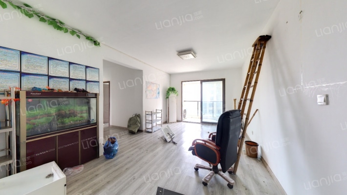 华鸿中央公园1期二手房实景图