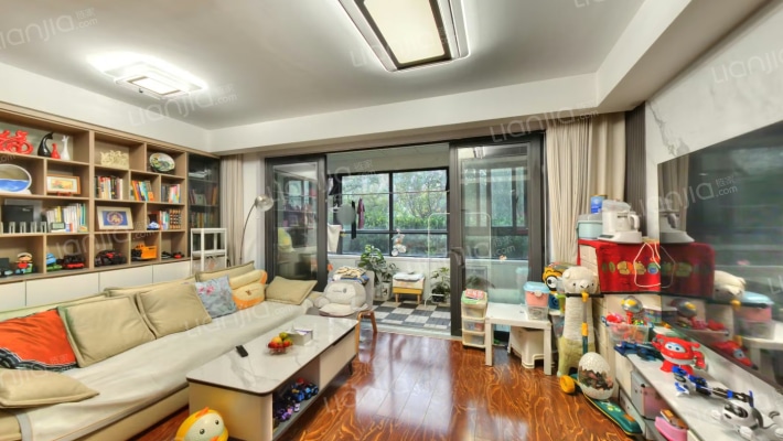 时代芳华二手房实景图