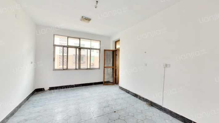 新龙干休所二手房实景图