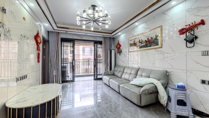 骄阳华庭二手房实景图