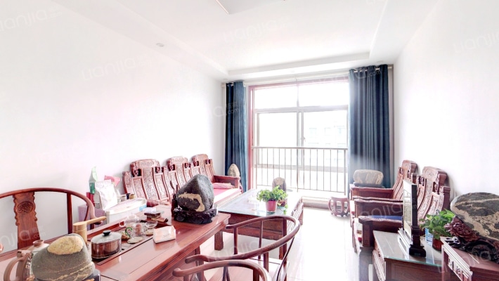 信德 · 彩世界二手房实景图